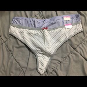 NWT Cacique thong